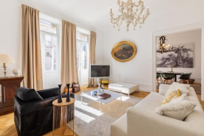 LUXUEUX APPARTEMENT CENTRE VILLE